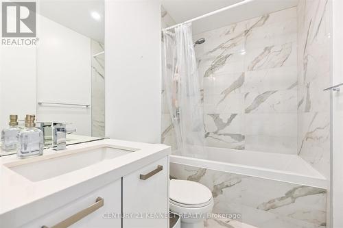 1310 - 55 Ontario Street, Toronto (Moss Park), ON - Indoor Photo Showing Bathroom