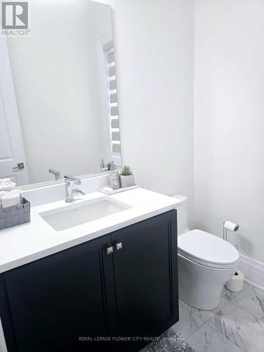 28 Heathcote Road, Vaughan (Vellore Village), ON - Indoor Photo Showing Bathroom