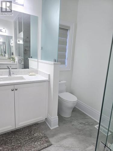 28 Heathcote Road, Vaughan (Vellore Village), ON - Indoor Photo Showing Bathroom