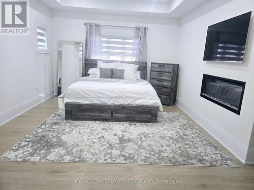 28 Heathcote Road, Vaughan (Vellore Village), ON - Indoor Photo Showing Bedroom