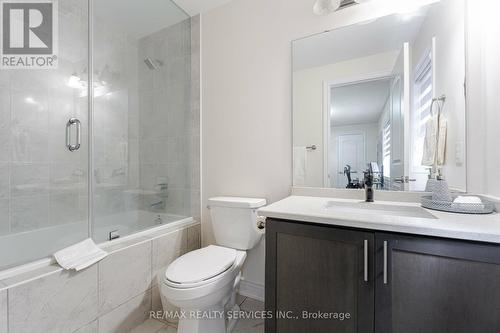 53 Ash Hill Avenue, Caledon, ON - Indoor Photo Showing Bathroom