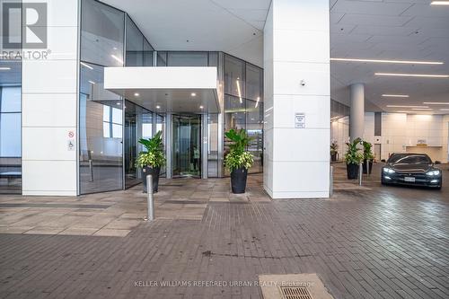 1604 - 100 Harbour Street, Toronto (Waterfront Communities), ON - Indoor Photo Showing Other Room