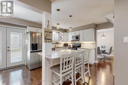 77 Rolling Acres Drive, Whitby (Rolling Acres), ON - Indoor Photo Showing Kitchen With Stainless Steel Kitchen With Upgraded Kitchen