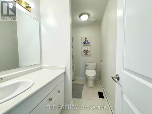 50 Grady Drive, Clarington, ON - Indoor Photo Showing Bathroom