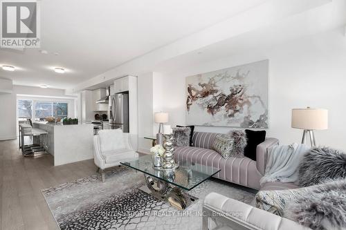 5 - 1 Hartman Avenue, Vaughan (Islington Woods), ON - Indoor Photo Showing Living Room