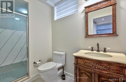 57 Castleglen Boulevard, Markham, ON - Indoor Photo Showing Bathroom