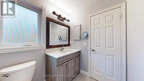 126 Mowat Crescent, Halton Hills, ON - Indoor Photo Showing Bathroom