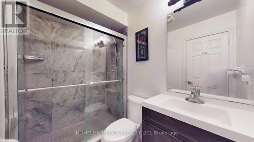 126 Mowat Crescent, Halton Hills, ON - Indoor Photo Showing Bathroom