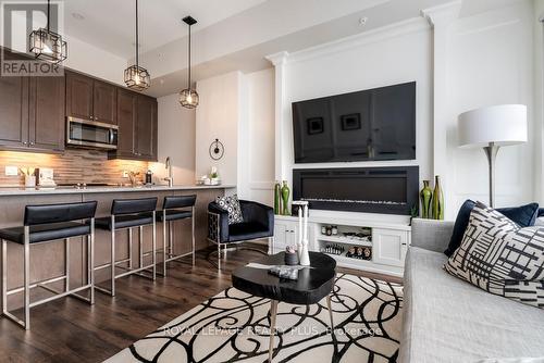 514 - 150 Oak Park Boulevard, Oakville (Uptown Core), ON - Indoor With Fireplace