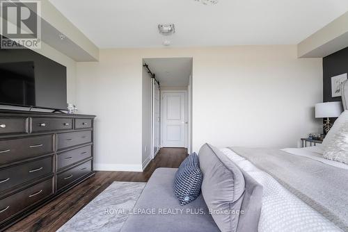 514 - 150 Oak Park Boulevard, Oakville (Uptown Core), ON - Indoor Photo Showing Bedroom