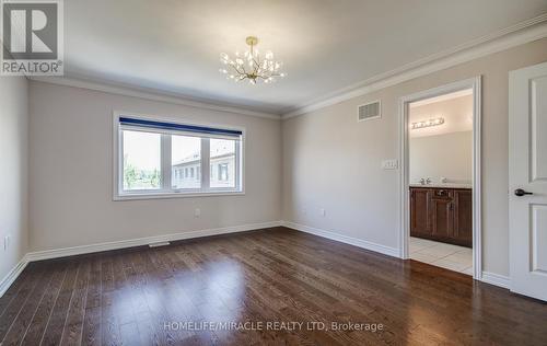 33 Morra Avenue, Caledon, ON - Indoor Photo Showing Other Room