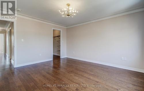 33 Morra Avenue, Caledon, ON - Indoor Photo Showing Other Room