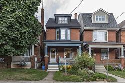 40 Gladstone Avenue  Hamilton, ON L8M 2H6