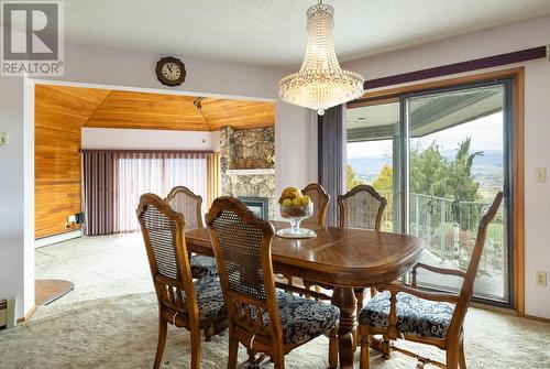 6841 Raven Road, Vernon, BC - Indoor Photo Showing Dining Room