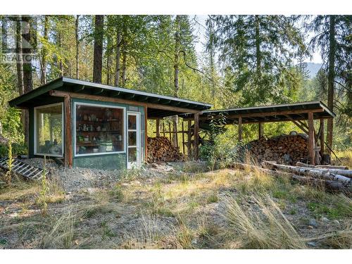 2350 Fife Road, Christina Lake, BC - Outdoor