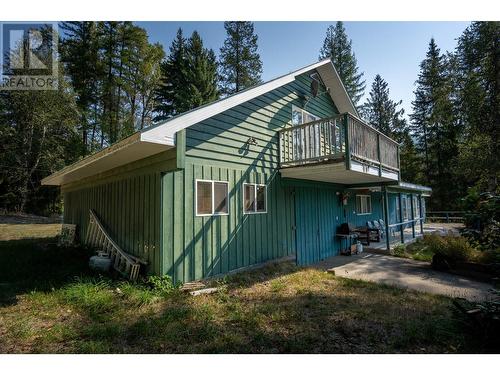 2350 Fife Road, Christina Lake, BC - Outdoor