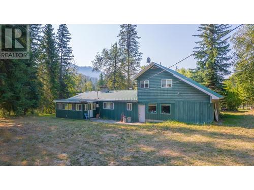 2350 Fife Road, Christina Lake, BC - Outdoor