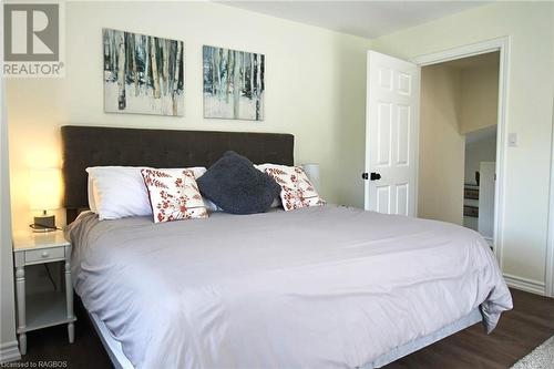 208 Pellisier Street, Eugenia, ON - Indoor Photo Showing Bedroom