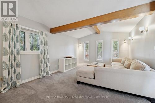 923 Skyline Road, Smith-Ennismore-Lakefield, ON - Indoor Photo Showing Other Room