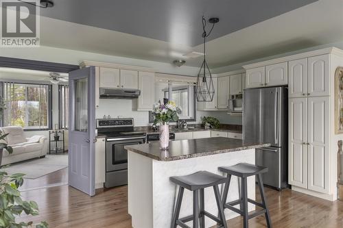 8450 Highway 17, Bruce Mines, ON - Indoor Photo Showing Kitchen With Upgraded Kitchen