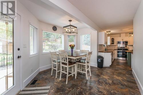 8219 St Patrick Avenue, Prince George, BC - Indoor Photo Showing Dining Room