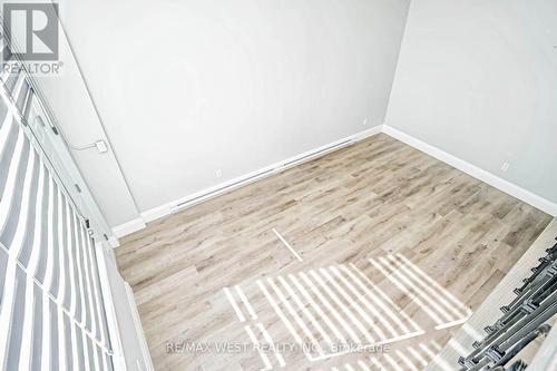 #209 - 180 Mississauga Valley Boulevard, Mississauga, ON - Indoor Photo Showing Other Room