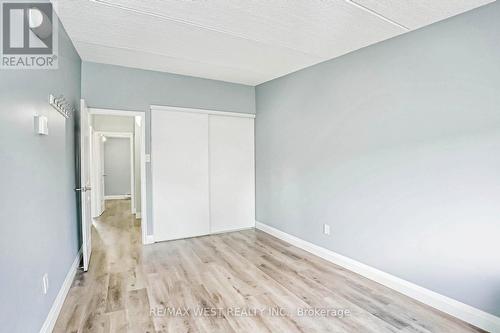 #209 - 180 Mississauga Valley Boulevard, Mississauga, ON - Indoor Photo Showing Other Room