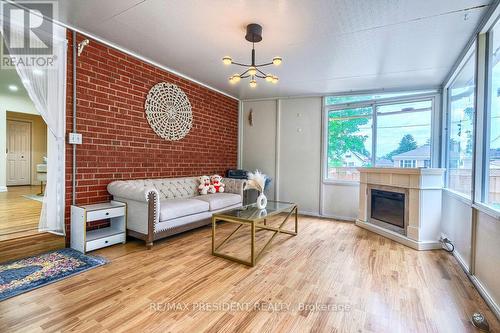 2305 Wagner Crescent, Burlington, ON - Indoor Photo Showing Other Room With Fireplace