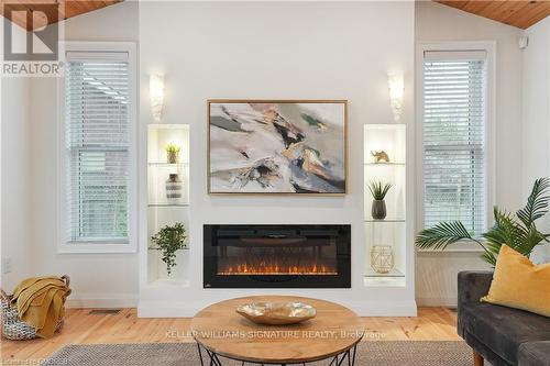 76 Macaulay Street W, Hamilton (North End), ON - Indoor Photo Showing Living Room With Fireplace