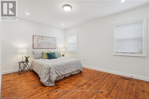 76 Macaulay Street W, Hamilton (North End), ON - Indoor Photo Showing Bedroom