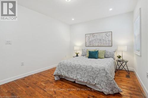 76 Macaulay Street W, Hamilton (North End), ON - Indoor Photo Showing Bedroom