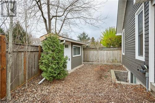 76 Macaulay Street W, Hamilton (North End), ON - Outdoor