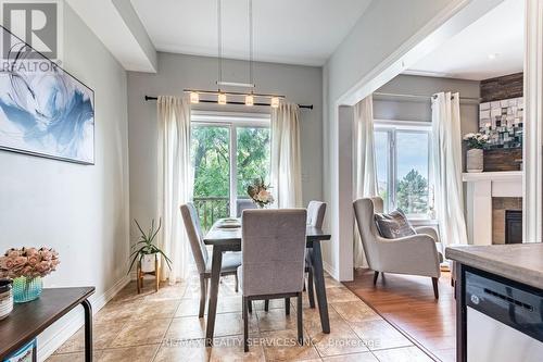 36 Myers Lane, Hamilton, ON - Indoor Photo Showing Dining Room