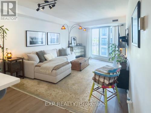 501 - 2111 Lakeshore Boulevard W, Toronto (Mimico), ON - Indoor Photo Showing Living Room