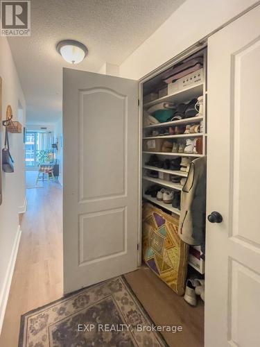 501 - 2111 Lakeshore Boulevard W, Toronto (Mimico), ON - Indoor Photo Showing Other Room