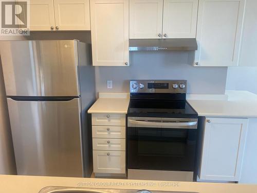 1402 - 100 Millside Drive S, Milton (Old Milton), ON - Indoor Photo Showing Kitchen