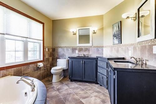 12 Ridge Point Drive, St. Catharines, ON - Indoor Photo Showing Bathroom