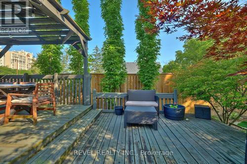 47 Flynn Court, St. Catharines, ON - Outdoor With Deck Patio Veranda