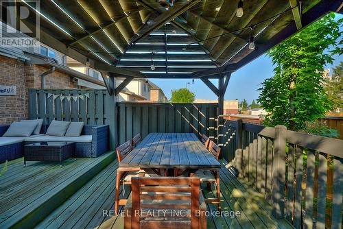 47 Flynn Court, St. Catharines, ON - Outdoor With Deck Patio Veranda