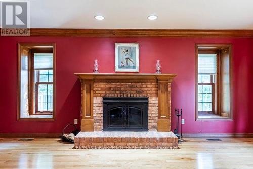 12 Ridge Point Drive, St. Catharines, ON - Indoor Photo Showing Living Room With Fireplace