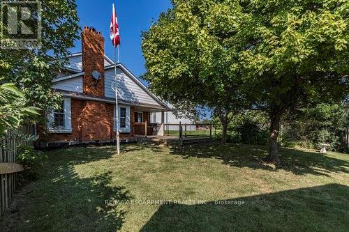 12 Ridge Point Drive, St. Catharines, ON - Outdoor