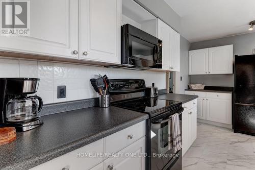 329 Lakeshore Road, Brighton, ON - Indoor Photo Showing Kitchen