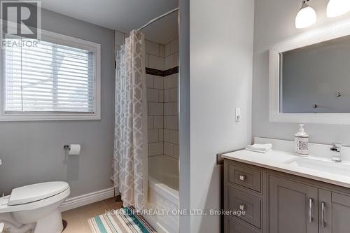 329 Lakeshore Road, Brighton, ON - Indoor Photo Showing Bathroom