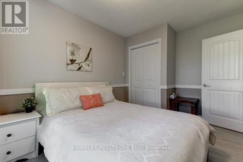 329 Lakeshore Road, Brighton, ON - Indoor Photo Showing Bedroom