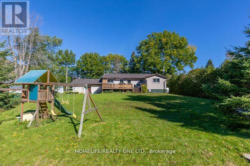 329 Lakeshore Road, Brighton, ON - Outdoor