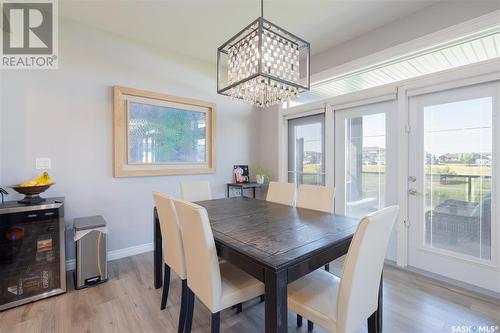 284 Cowan Crescent, Martensville, SK - Indoor Photo Showing Dining Room