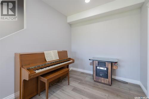 284 Cowan Crescent, Martensville, SK - Indoor Photo Showing Other Room