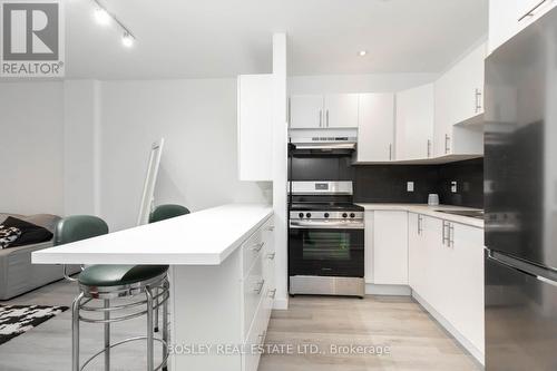 108 Seaton Street, Toronto, ON - Indoor Photo Showing Kitchen