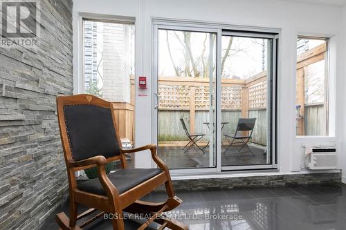 108 Seaton Street, Toronto, ON - Indoor Photo Showing Other Room