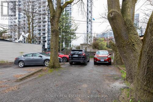 108 Seaton Street, Toronto, ON - Outdoor